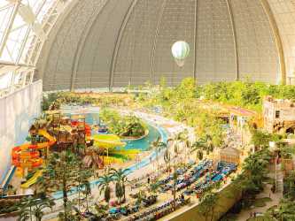 Wycieczka do Tropical Islands